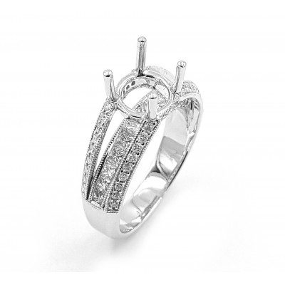 NJ Design Diamond Engagement Ring