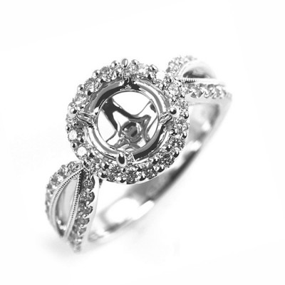 NJ Design Diamond Engagement Ring
