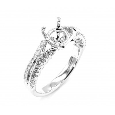 NJ Design Diamond Engagement Ring